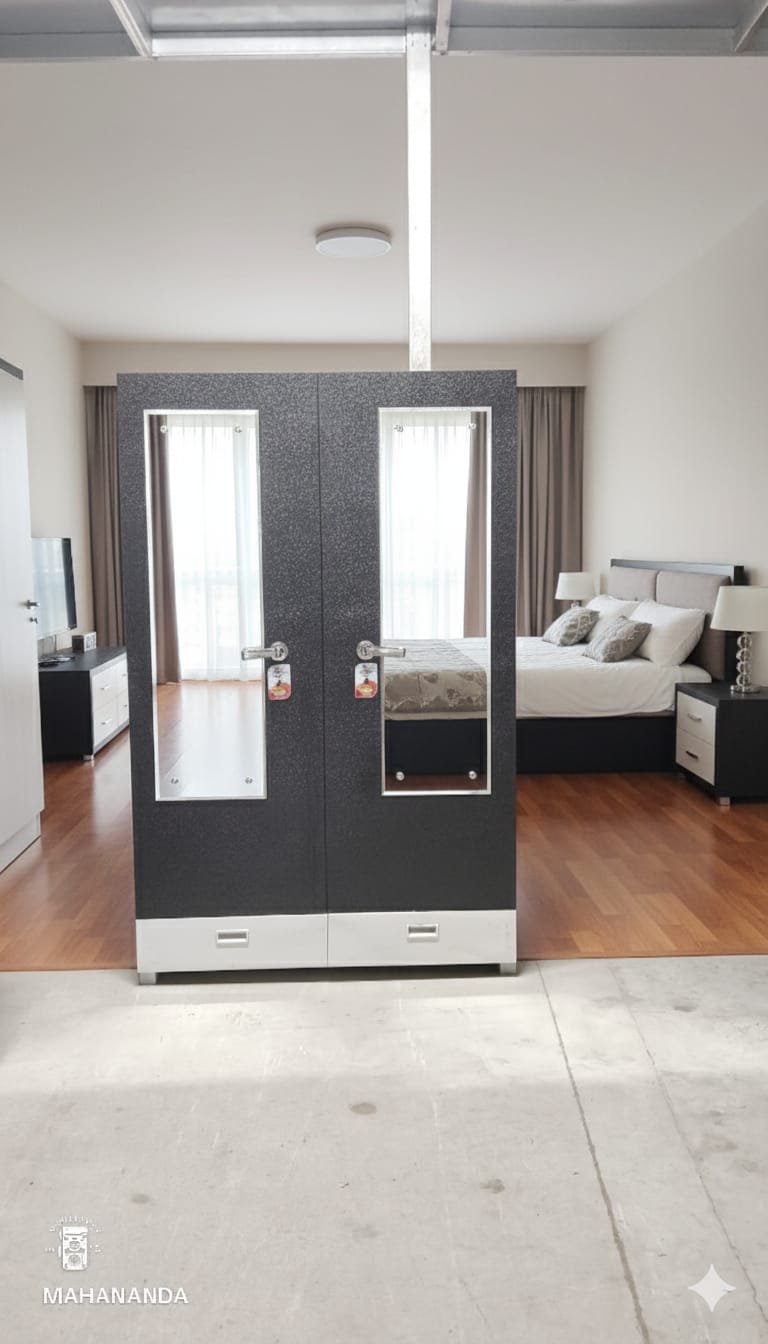 5.5 FEET RAJARANI UNIQUE LEG ALMAR